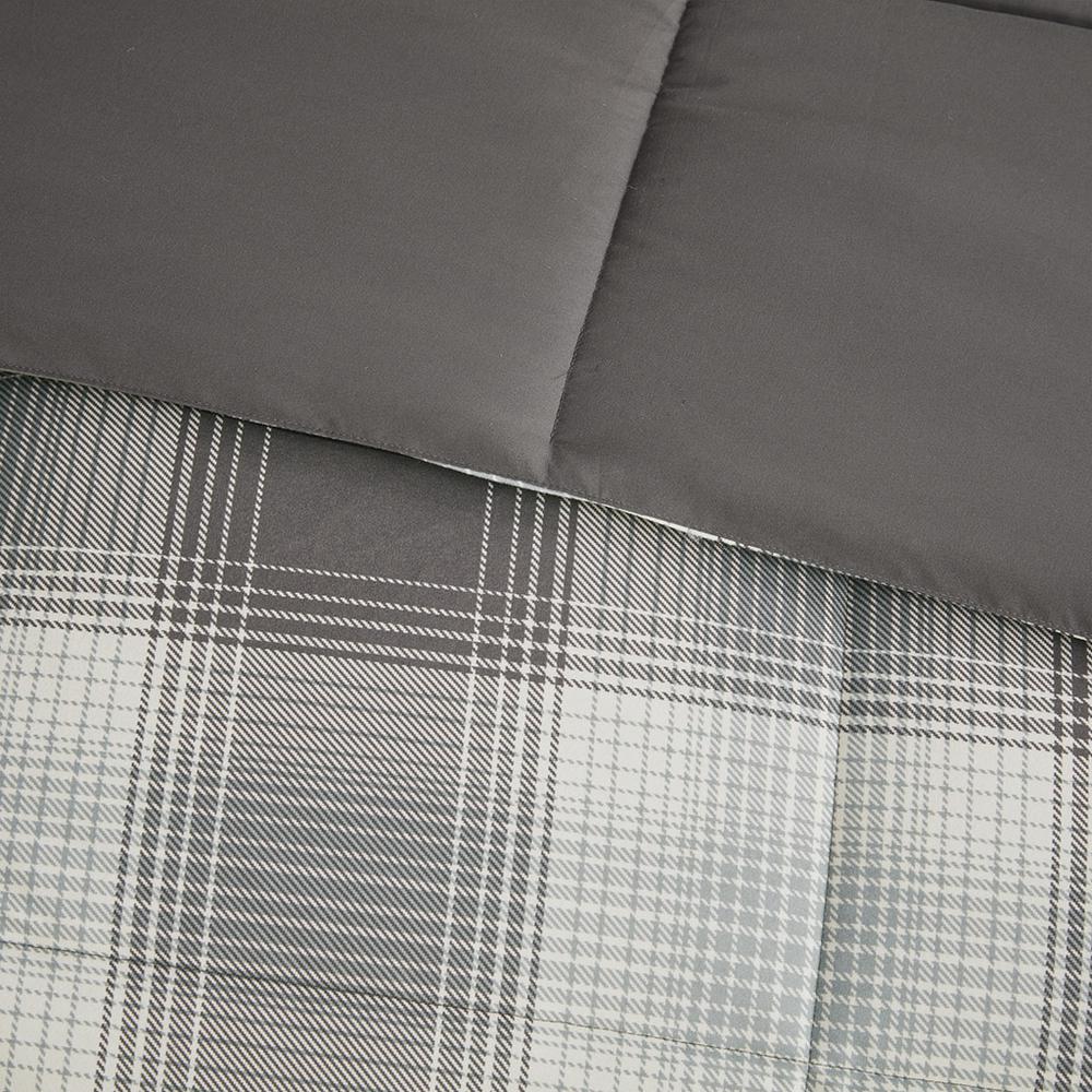 Softspun Down Alternative Comforter Mini Set. Picture 1