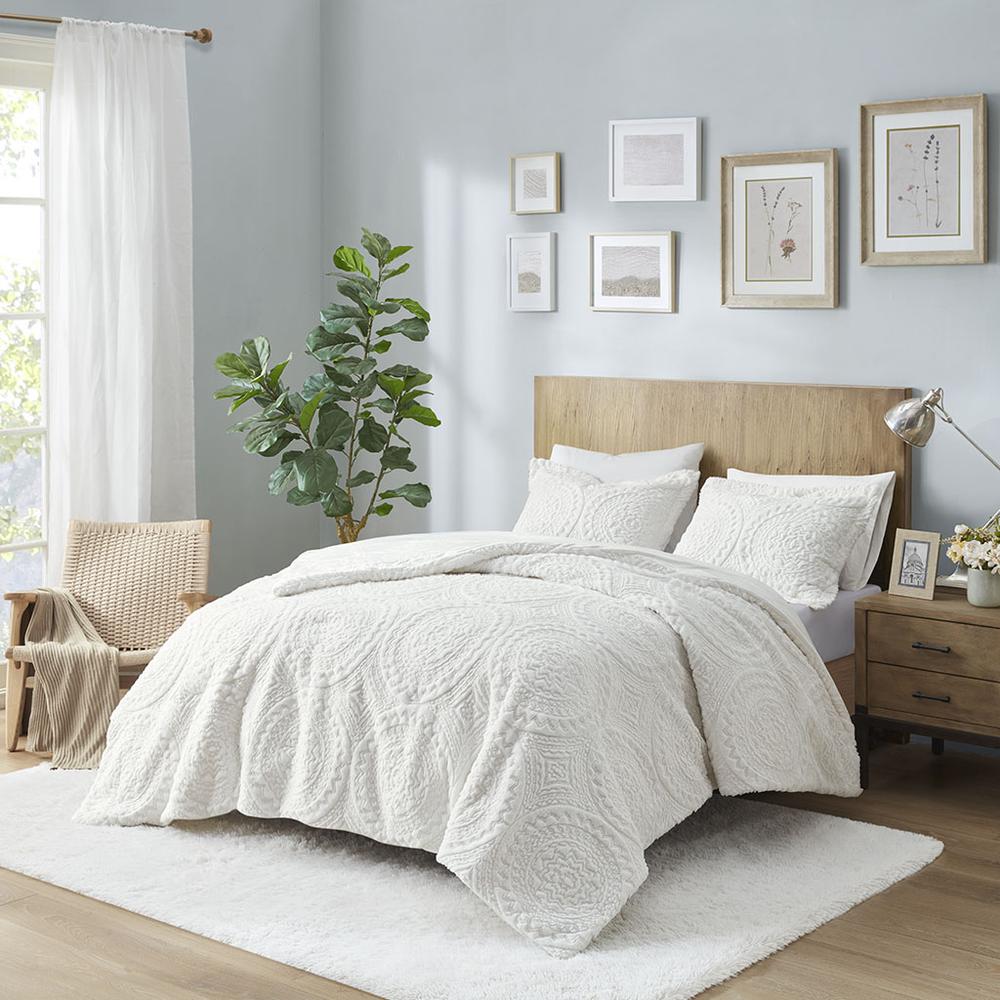 Embroidered Medallion Faux Fur Ultra Plush Comforter Mini Set. Picture 4