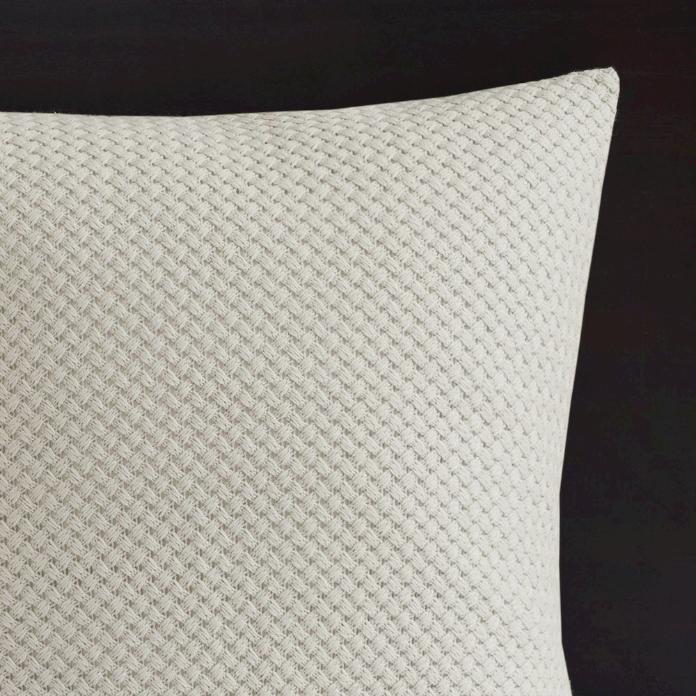 Oversized Cotton Clipped Comforter Set with Euro Shams and Throw Pillows. Picture 4