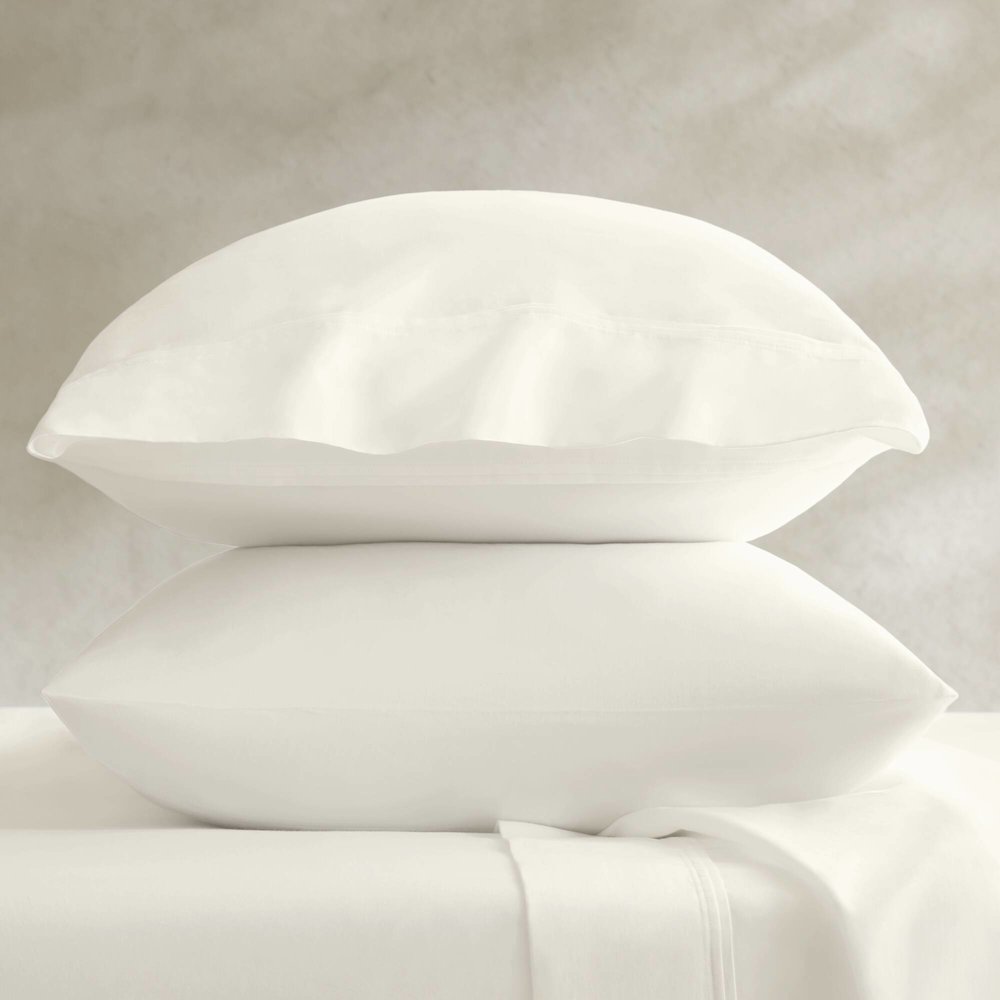Sateen Pillowcase Set, Ivory color. Picture 4
