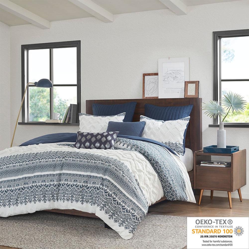 3 Piece Cotton Duvet Cover Set with Chenille Tufting. Picture 4