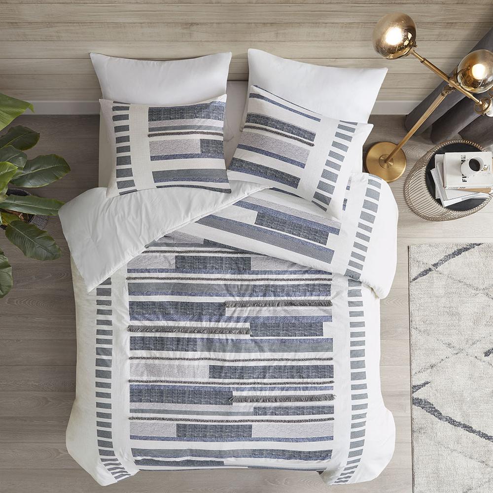 3 Piece Cotton Printed Comforter Set w/ trims. Picture 1
