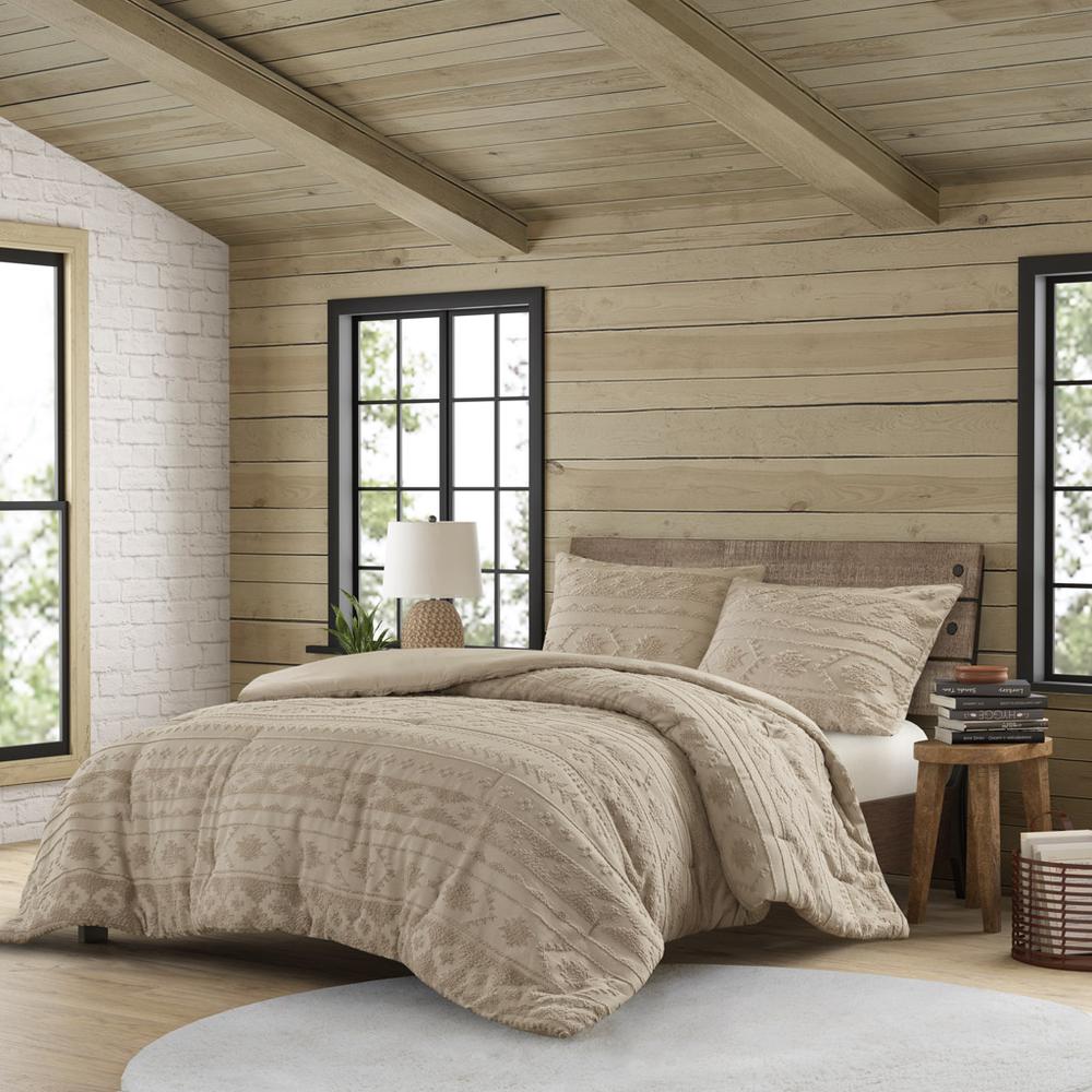 Breckenridge Chenille Oversized Comforter Set, Tan color. Picture 4