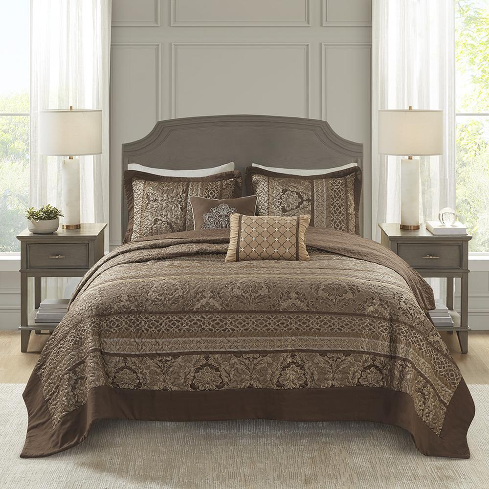 5 Piece Reversible Jacquard Bedspread Set. Picture 2