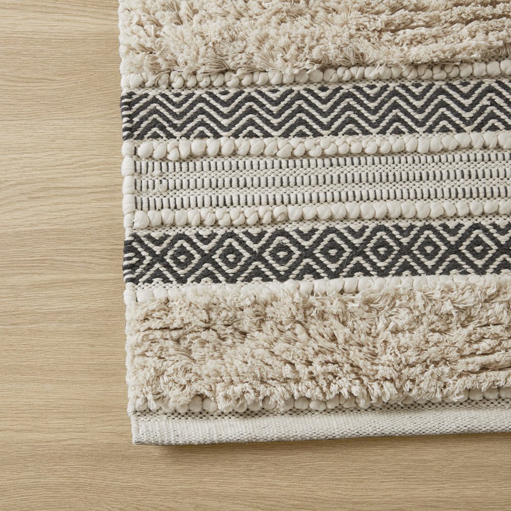 Woven Texture Stripe Bath Rug. Picture 4