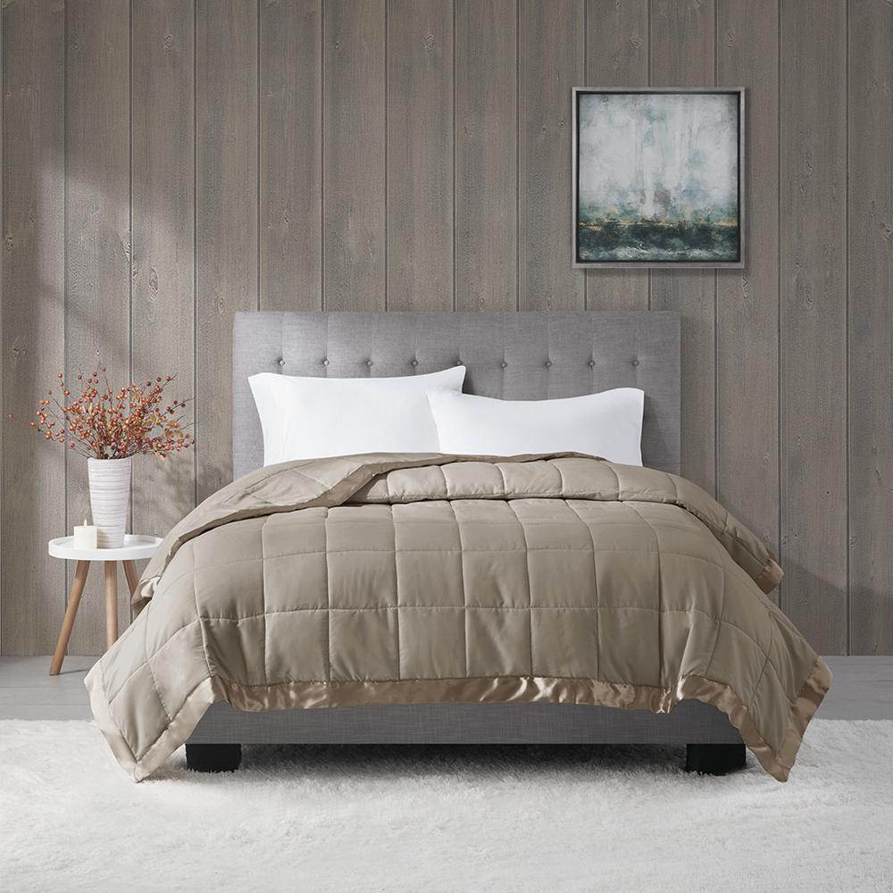 Lightweight Down Alternative Blanket with Satin Trim. Picture 5