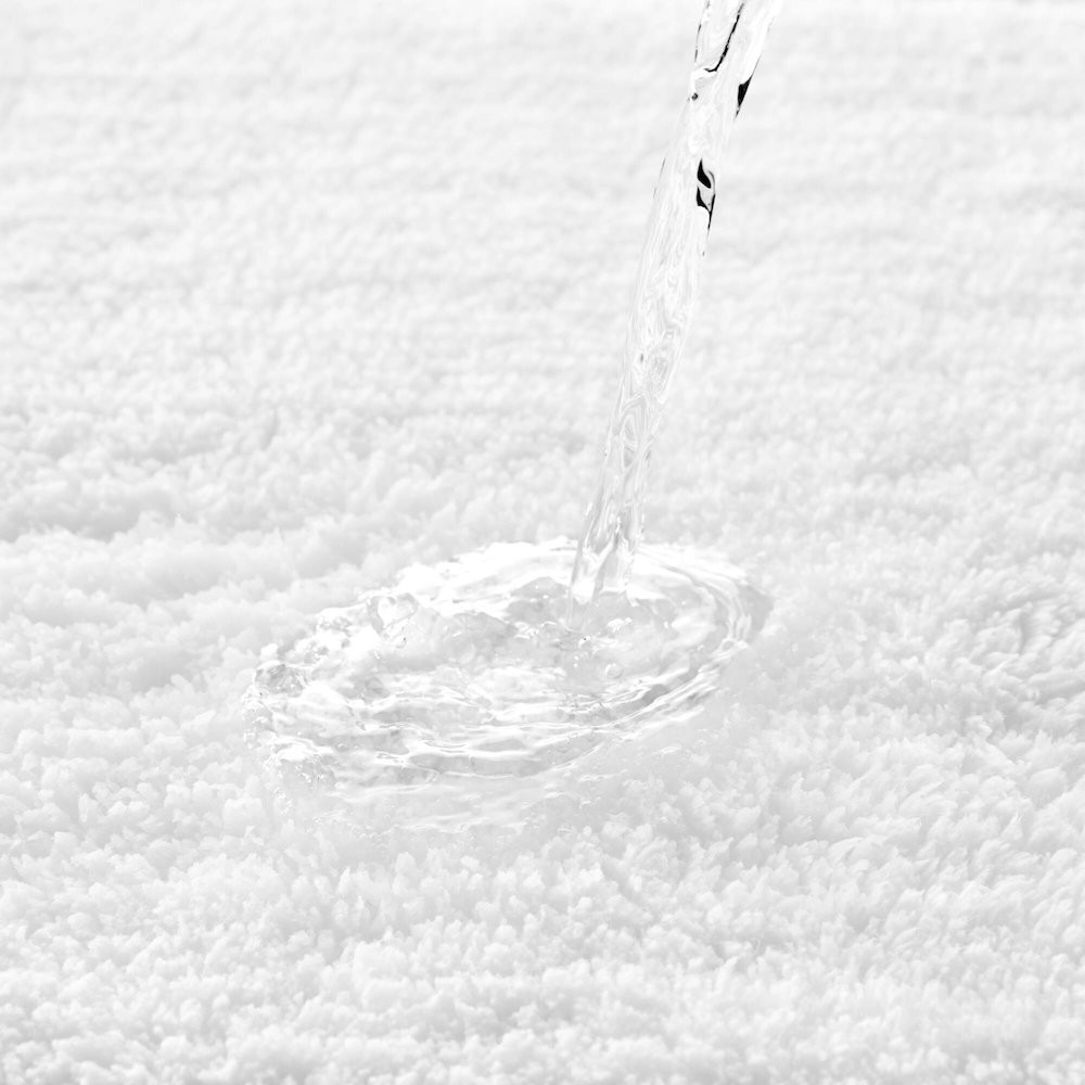 100% Cotton Tufted 3000 GSM Reversible Bath Rug. Picture 5