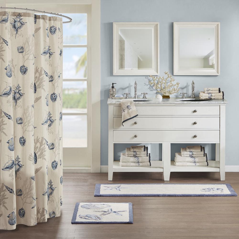 Reversible High Pile Tufted Bath Rug. Picture 4