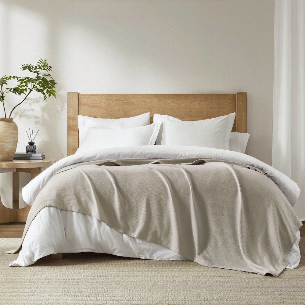 Liquid Cotton Blanket, Beige color. Picture 1