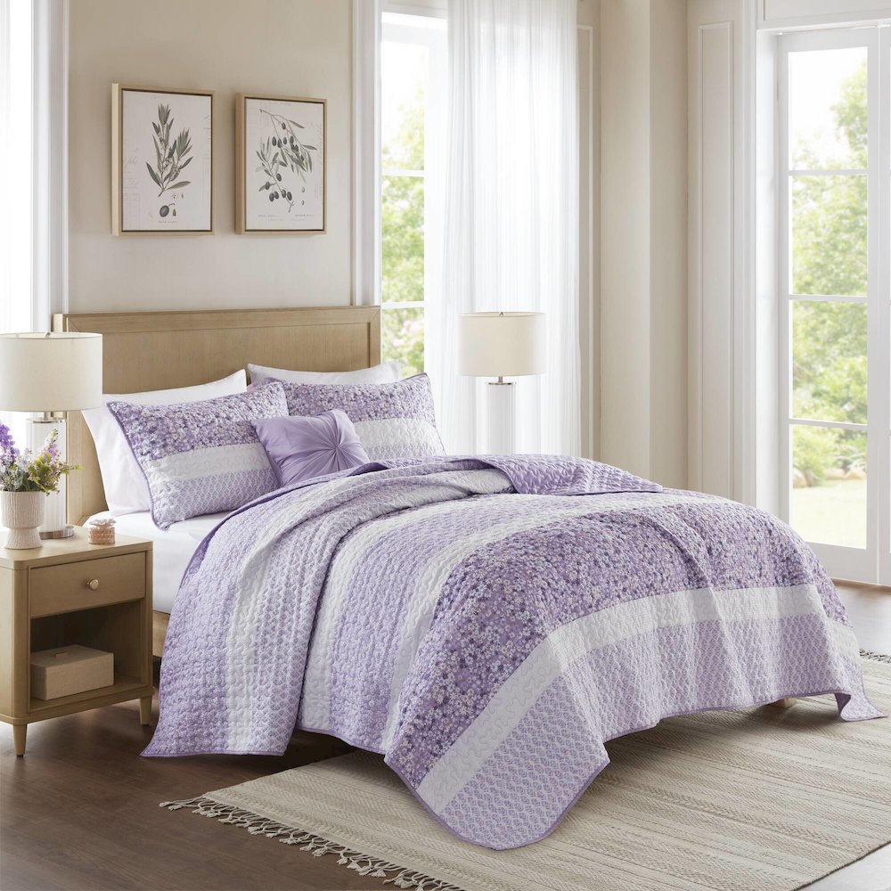 Caralie 4 Piece Seersucker Quilt Set with Throw, Purple color. Picture 5