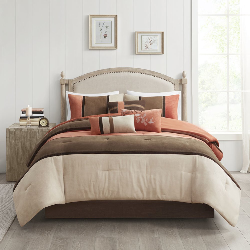 7 Piece Faux Suede Comforter Set. Picture 2