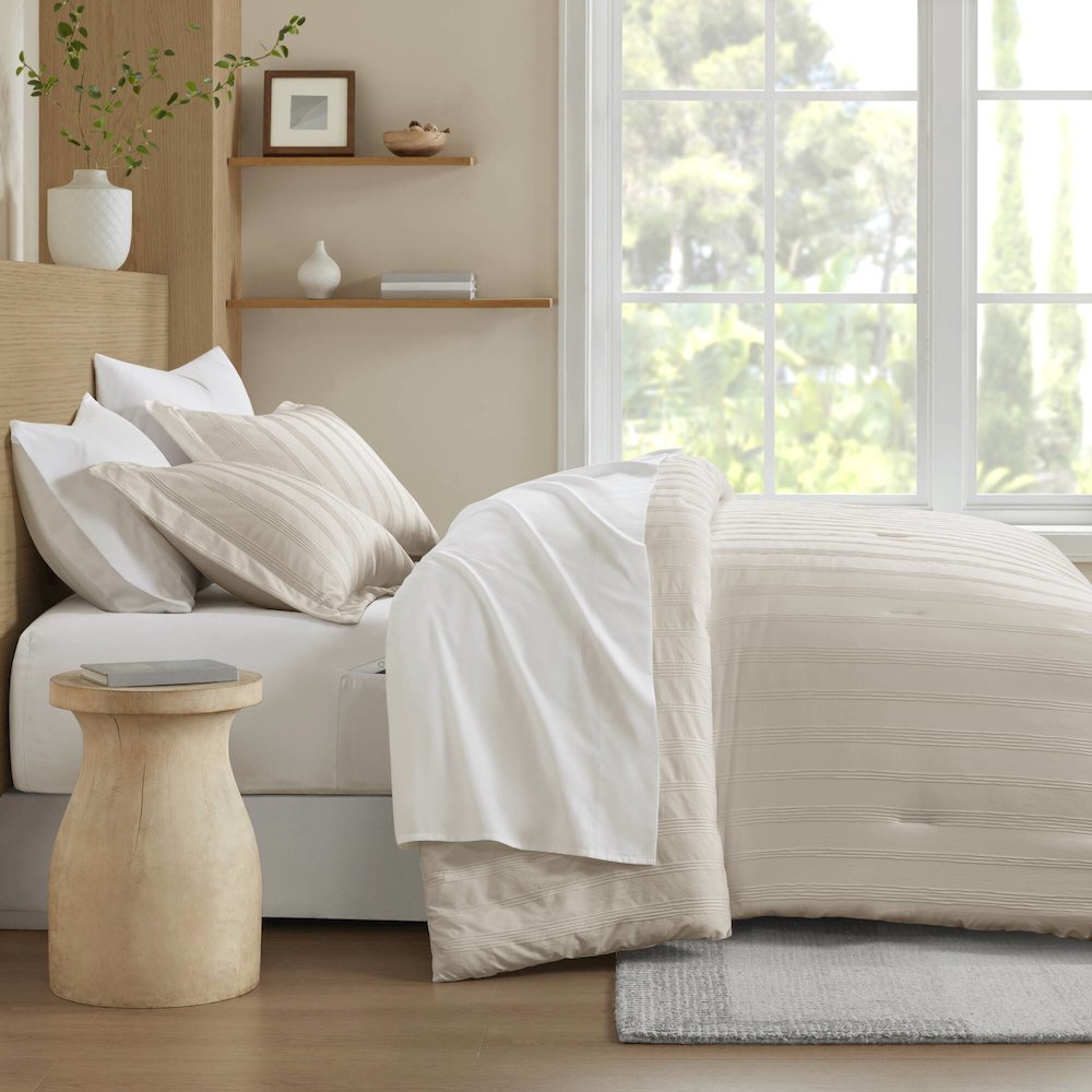 Logan Woven Striped Comforter Set, Neutral color. Picture 3