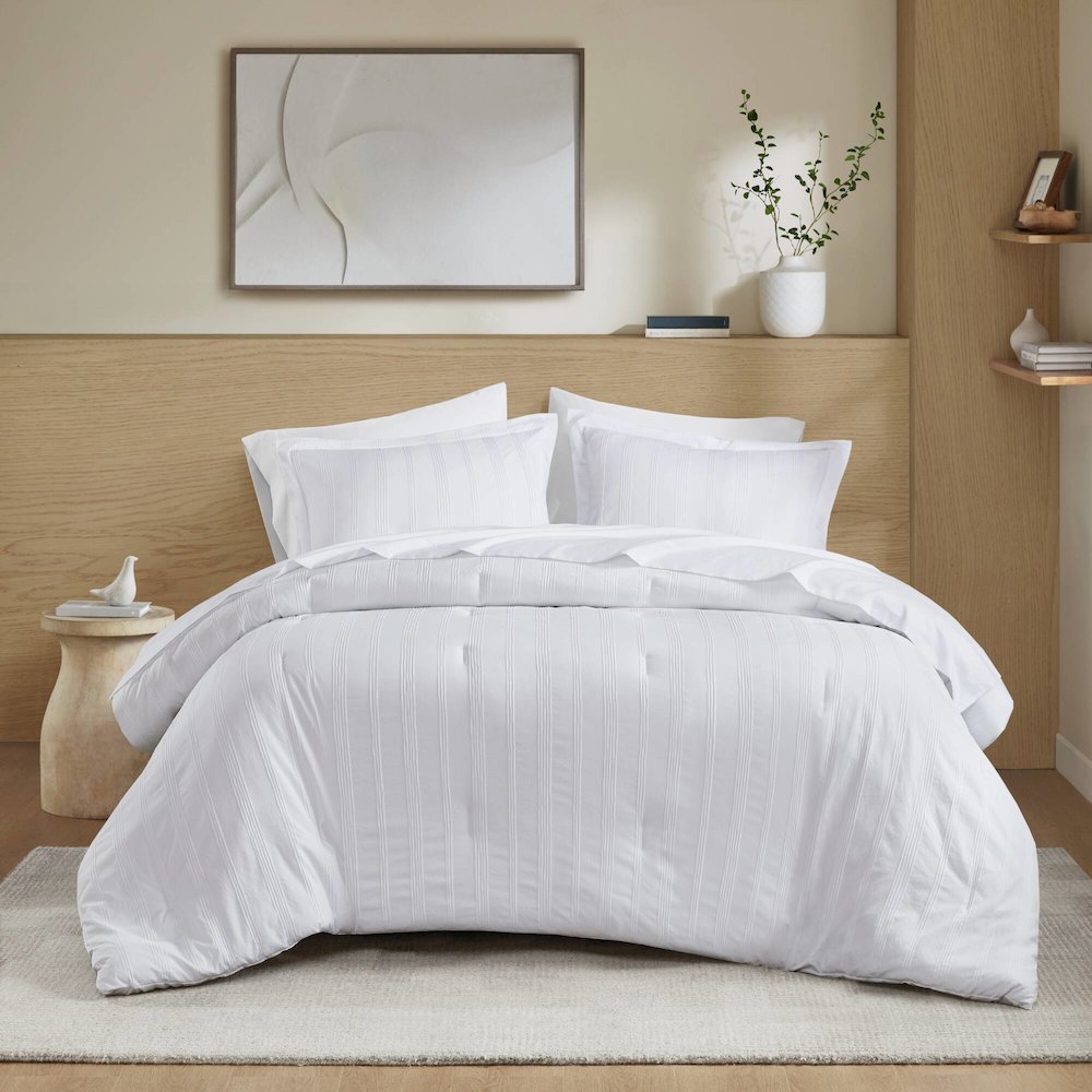 Logan Woven Striped Comforter Set, White color. Picture 1