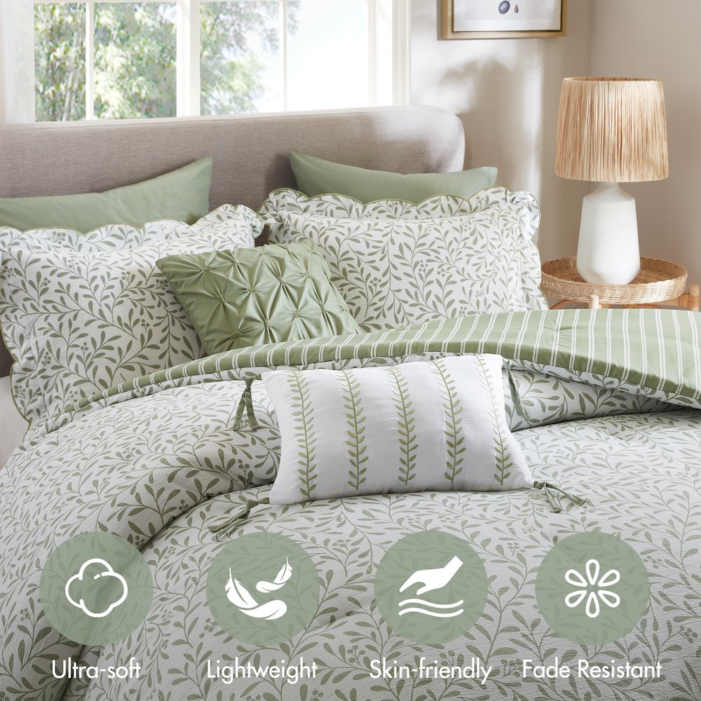 Darcy 5 Piece Print Comforter Set. Picture 4