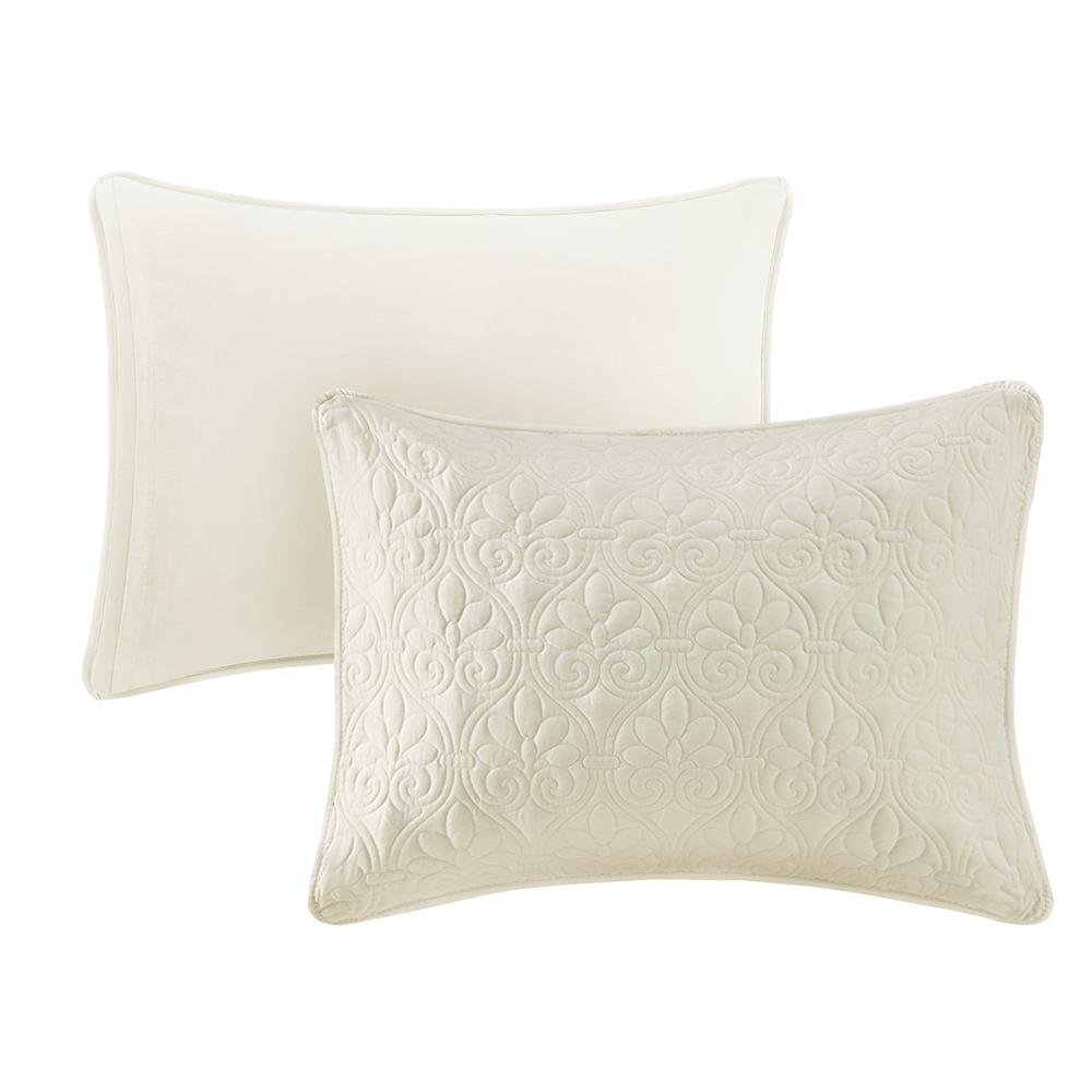 3 Piece Split Corner Pleated Quilted Bedspread. Picture 1