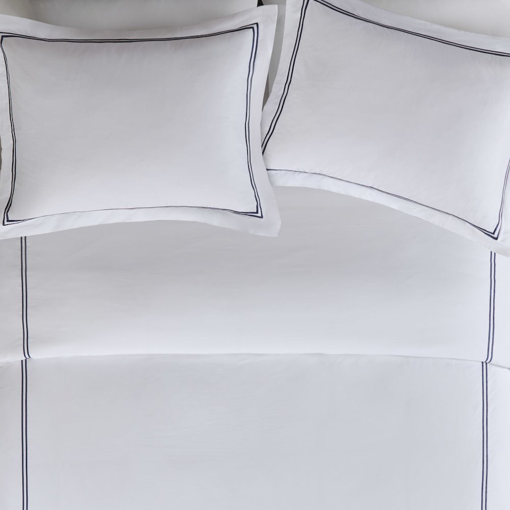 100% Cotton Sateen Embroidered Comforter Set. Picture 1