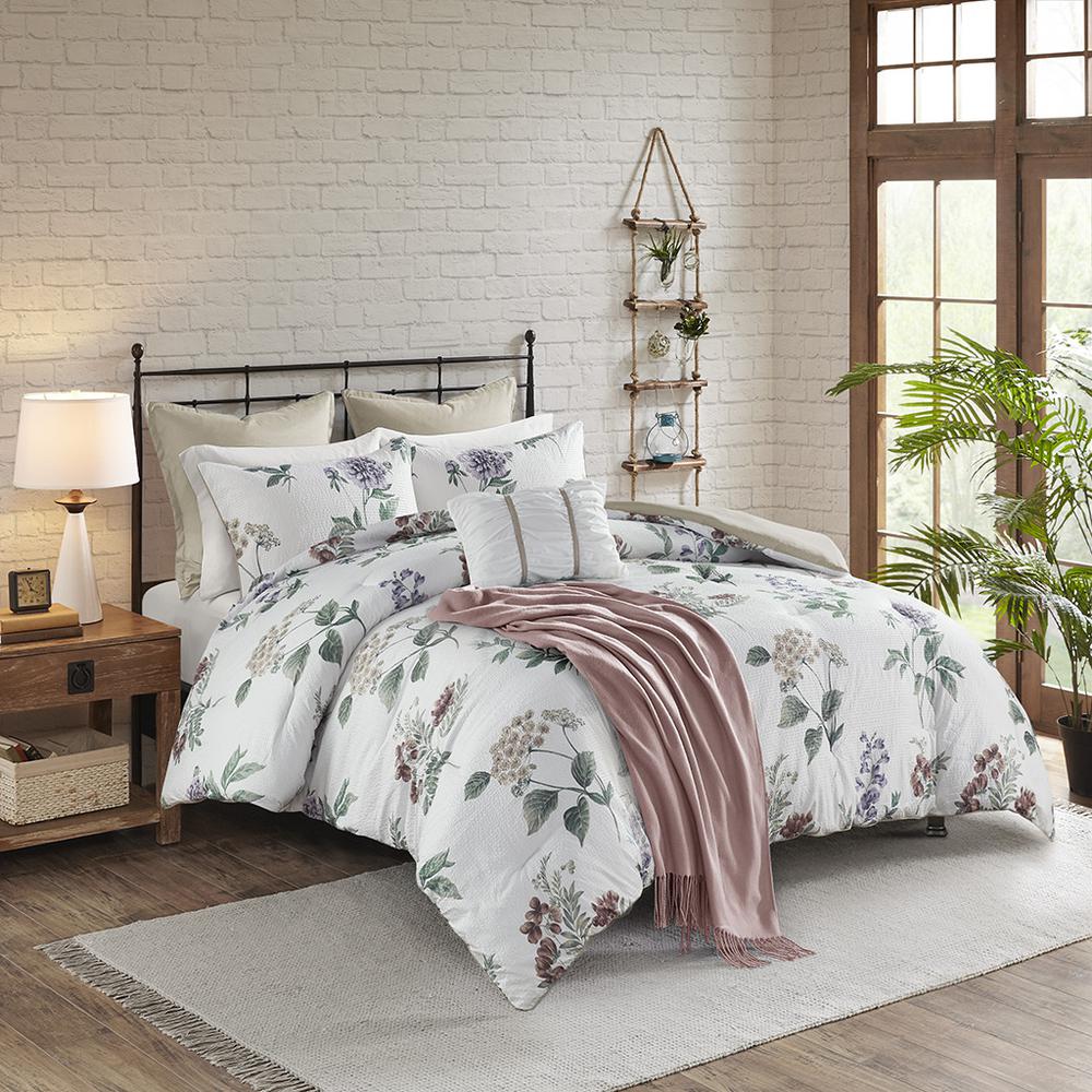 7 Piece Printed Seersucker Comforter Set with Throw Blanket. Picture 1