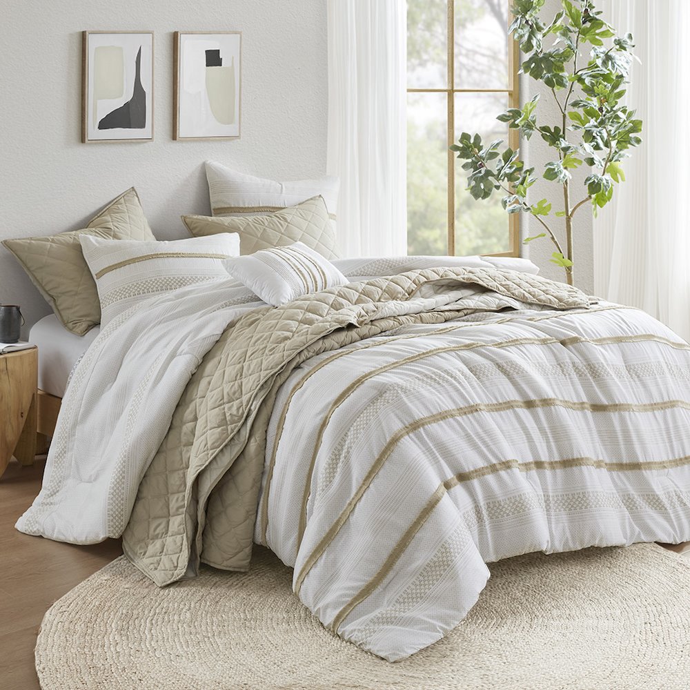 Carolina 7 Piece Stripe Comforter and Quilt Set, Taupe color. Picture 3