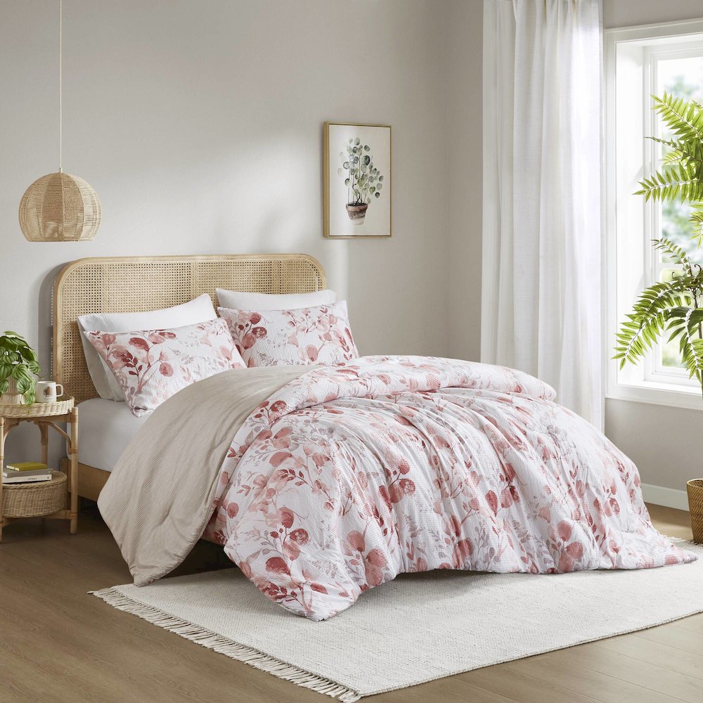 Gabrielle Comforter Mini Set. Picture 1