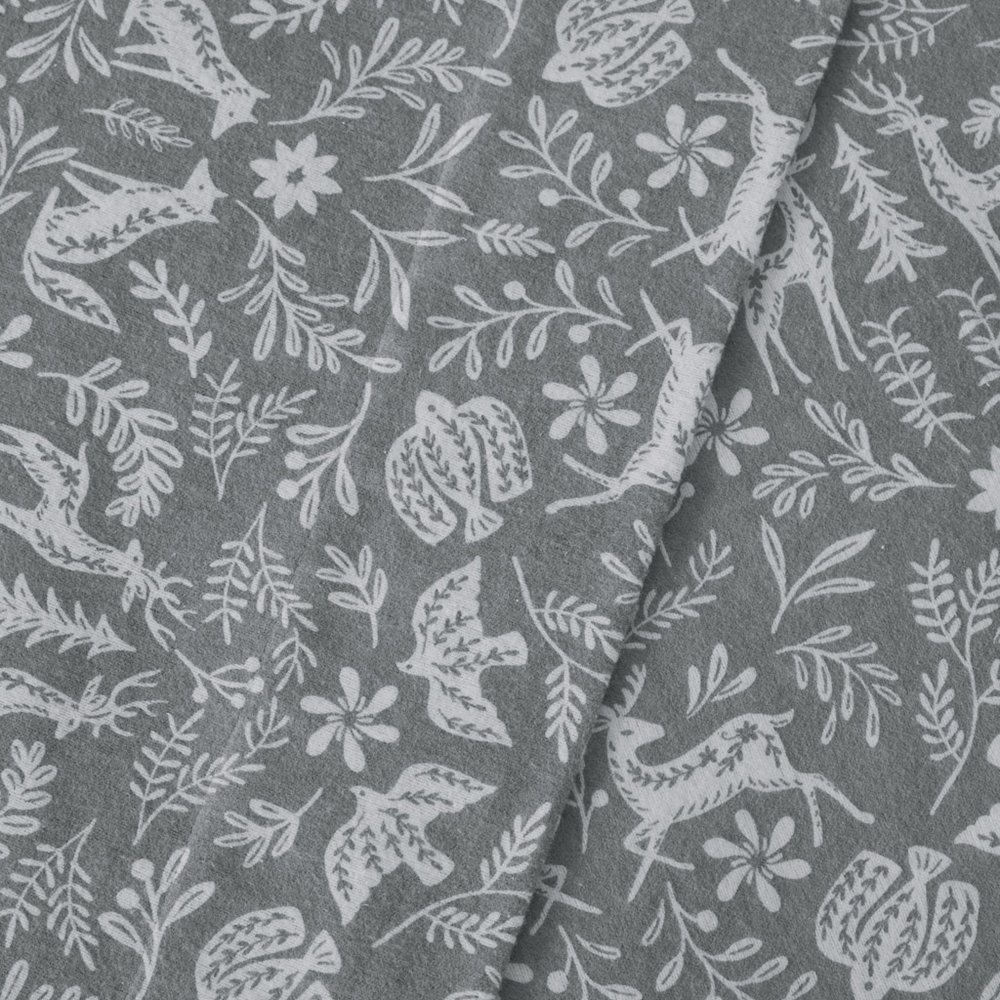Oversized Cotton Flannel 4 Piece Sheet Set in Sage Winter Fauna. Picture 3