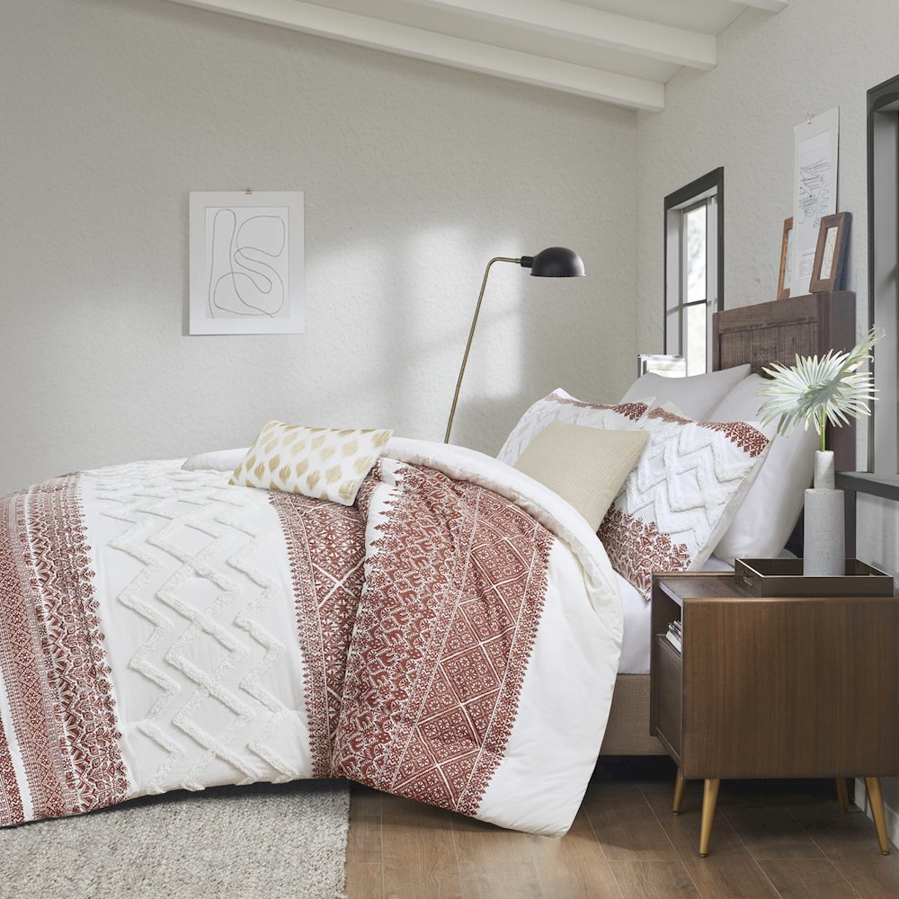 3 Piece Cotton Comforter Set with Chenille Tufting. Picture 2