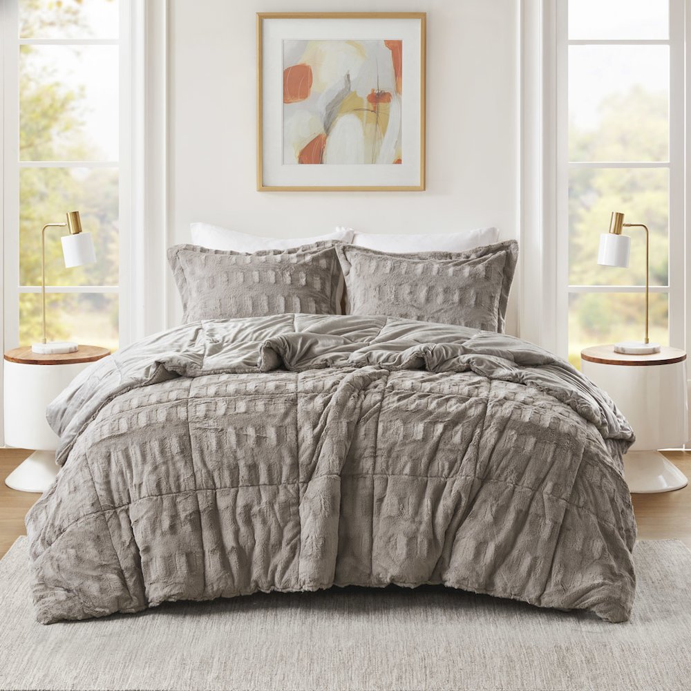 Gia Solid Faux Fur Comforter Mini Set, Gray color. Picture 1