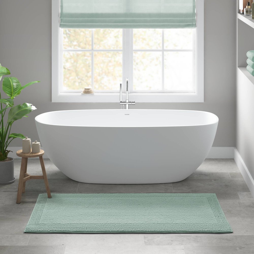 100% Cotton Tufted 3000 GSM Reversible Bath Rug. Picture 2