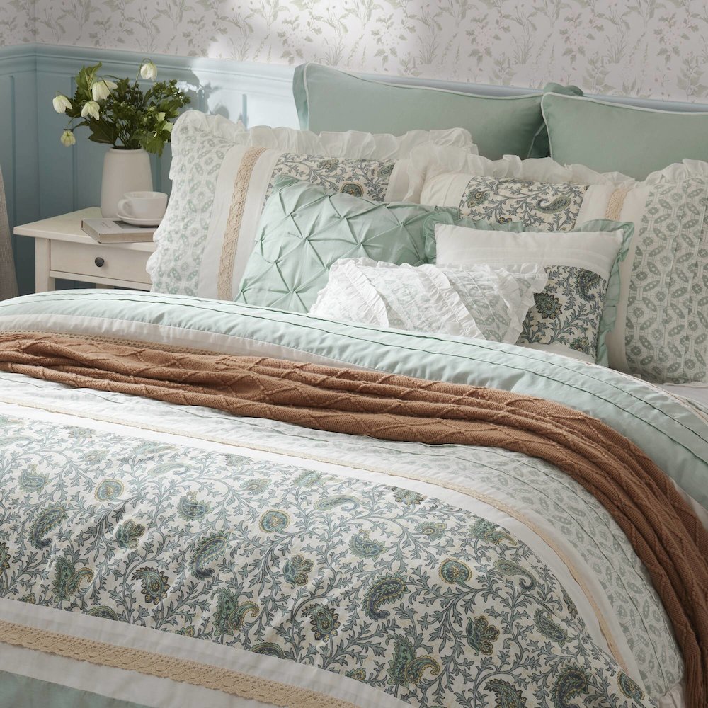 Dawn 9 Piece Cotton Percale Comforter Set, Aqua color. Picture 3