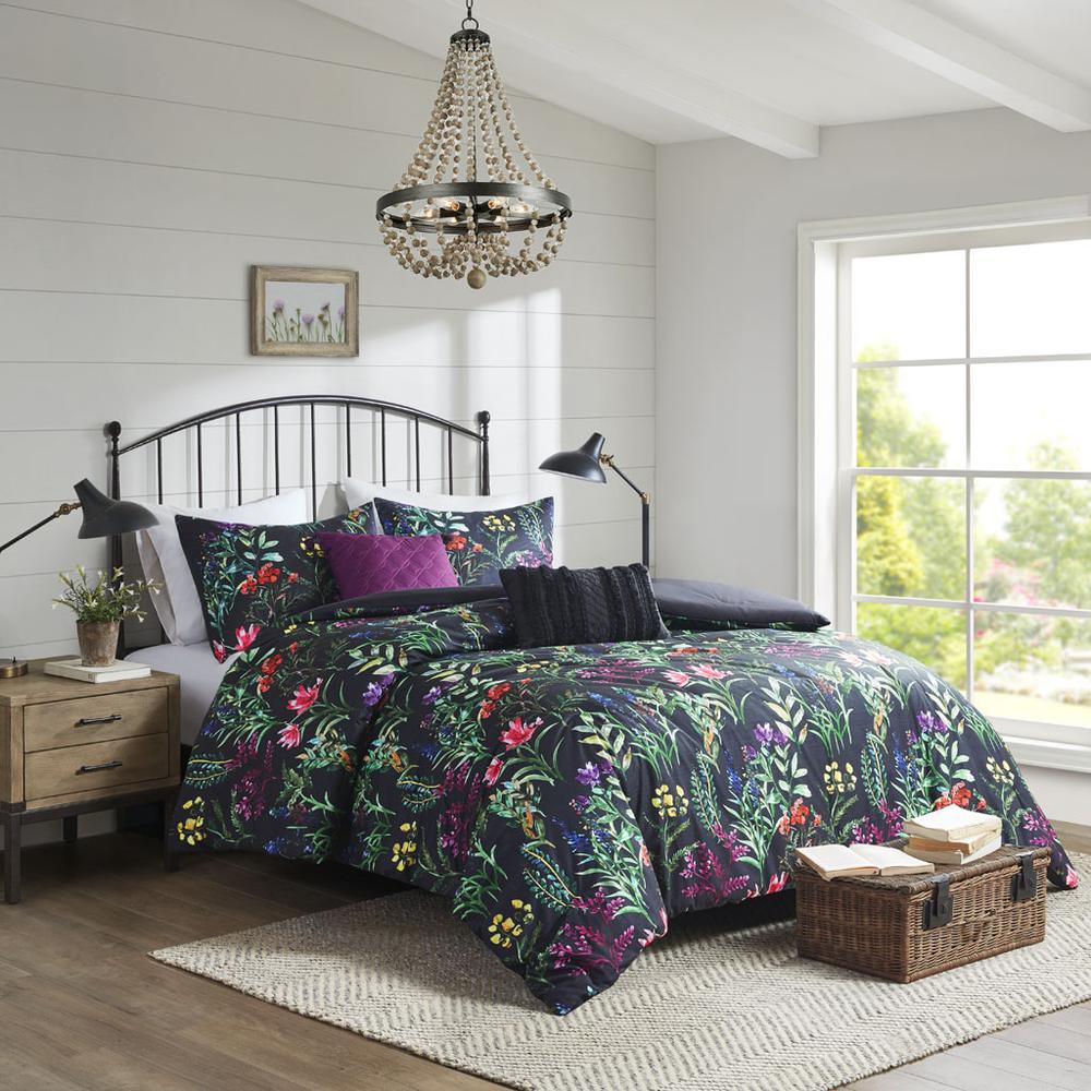 Tasha 5 Piece Comforter Set, Black color. Picture 3