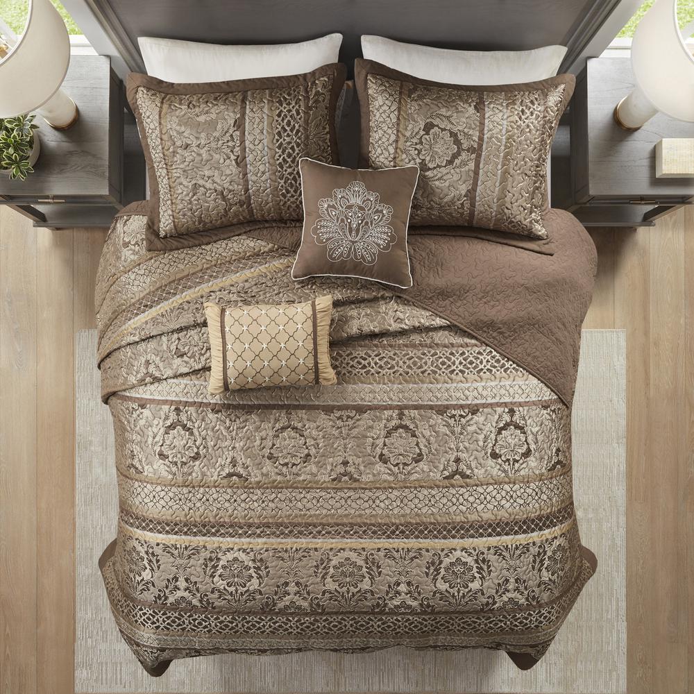 5 Piece Reversible Jacquard Bedspread Set. Picture 3