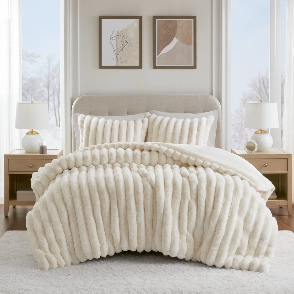 Jasmine Ultrasoft Faux Fur Ribbed Comforter Set, Ivory color. Picture 2