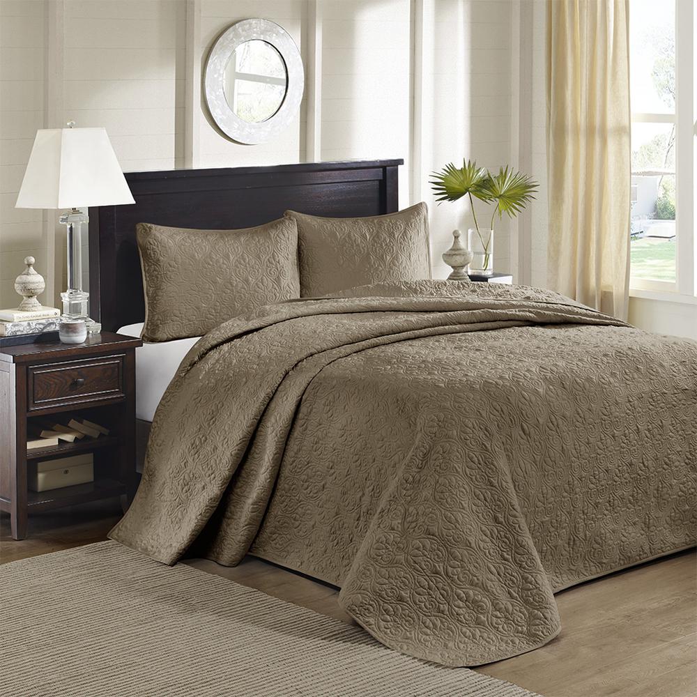Quebec 3 Piece Reversible Bedspread Set, Mocha color. Picture 3