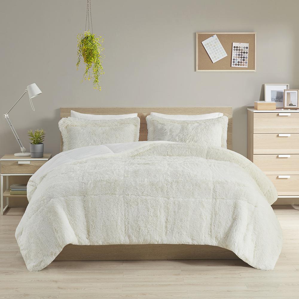 Shaggy Long Fur Comforter Mini Set. Picture 5