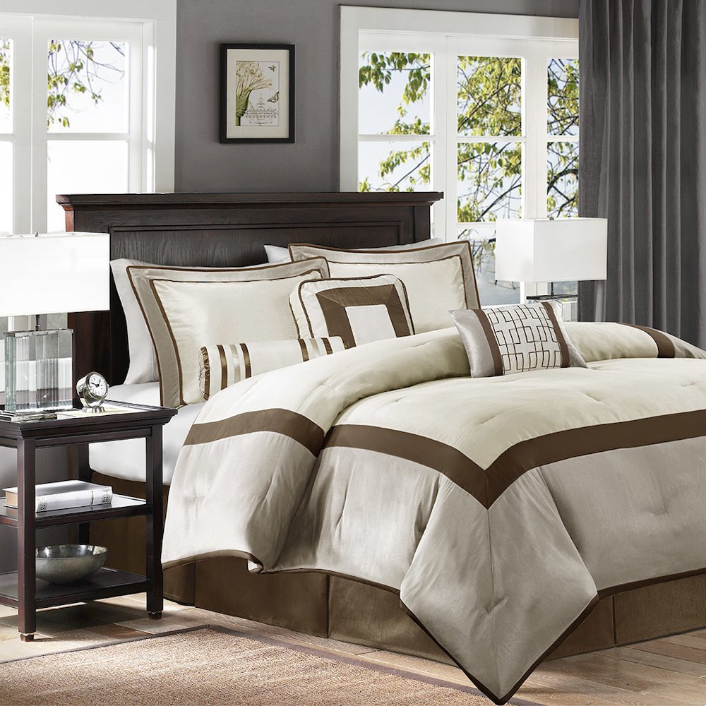 7 Piece Comforter Set. Picture 4