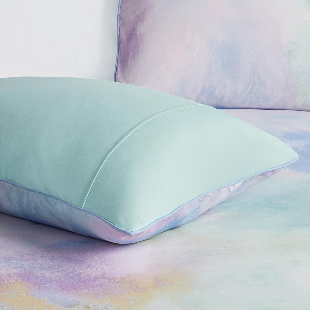 Watercolor Tie Dye Printed Comforter Set with Throw Pillow. Picture 2