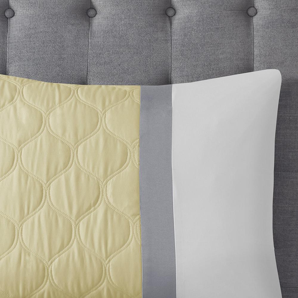 Shawnee 8 Piece Comforter Set, Yellow color. Picture 1