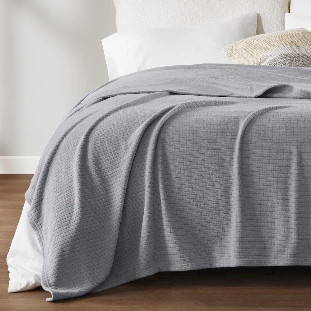 Microfleece Blanket in Grey Color. Picture 2