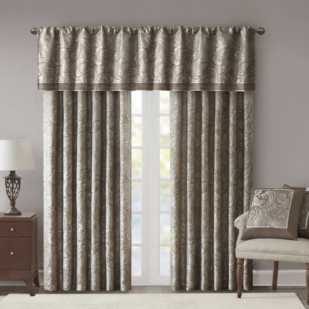 Jacquard Curtain Panel Pair. Picture 2