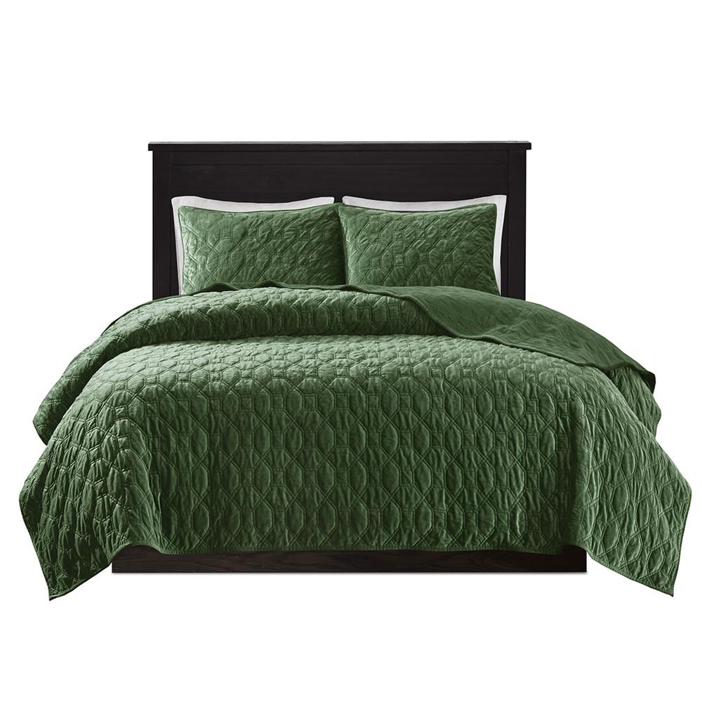 Harper 3 Piece Velvet Quilt Set, Green color. Picture 1