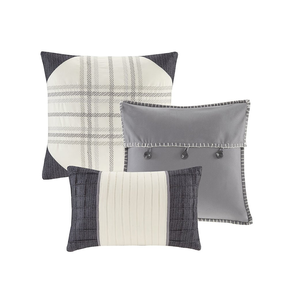 6 Piece Printed Herringbone Quilt Set with Throw Pillows. Picture 2