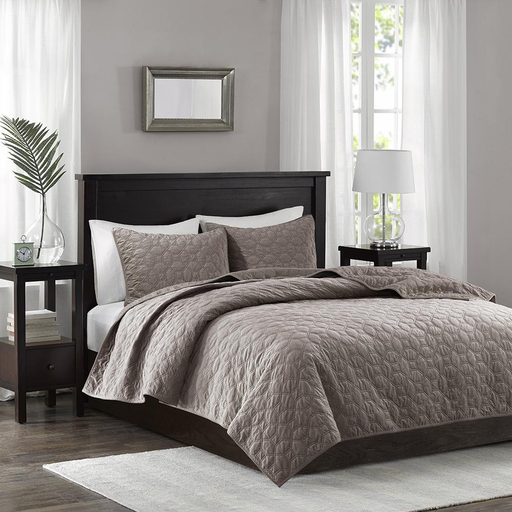 Harper 3 Piece Velvet Quilt Set, Taupe color. Picture 4