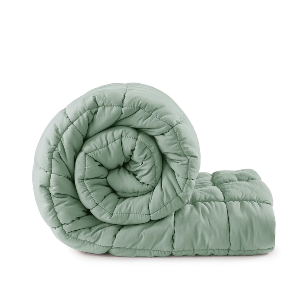 Dream Puff Down Alternative Comforter Set in Sage Color. Picture 2