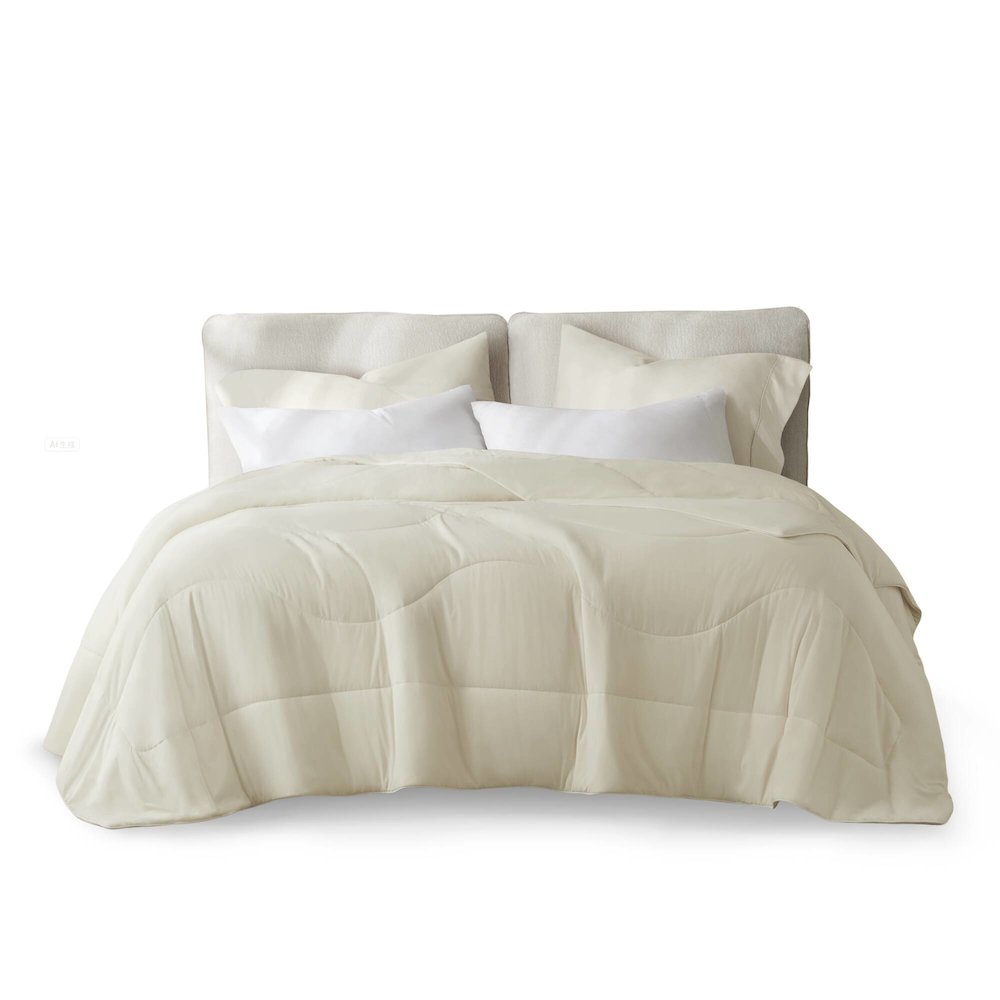 Reversible Tencel Comforter Blanket, Ivory color. Picture 1
