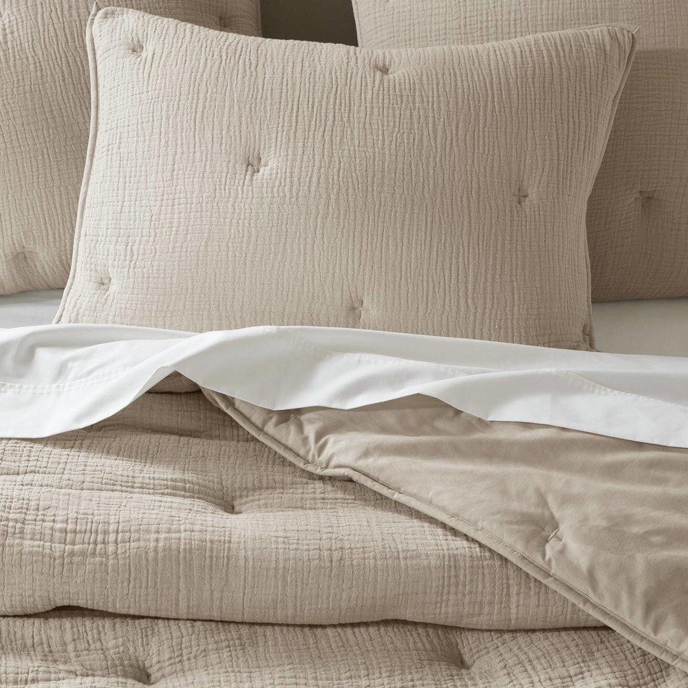 Breeze Cotton Gauze  Embroidered Quilt Set, Taupe color. Picture 4