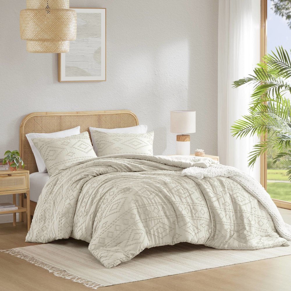 Gigi Comforter Mini Set, Beige color. Picture 1