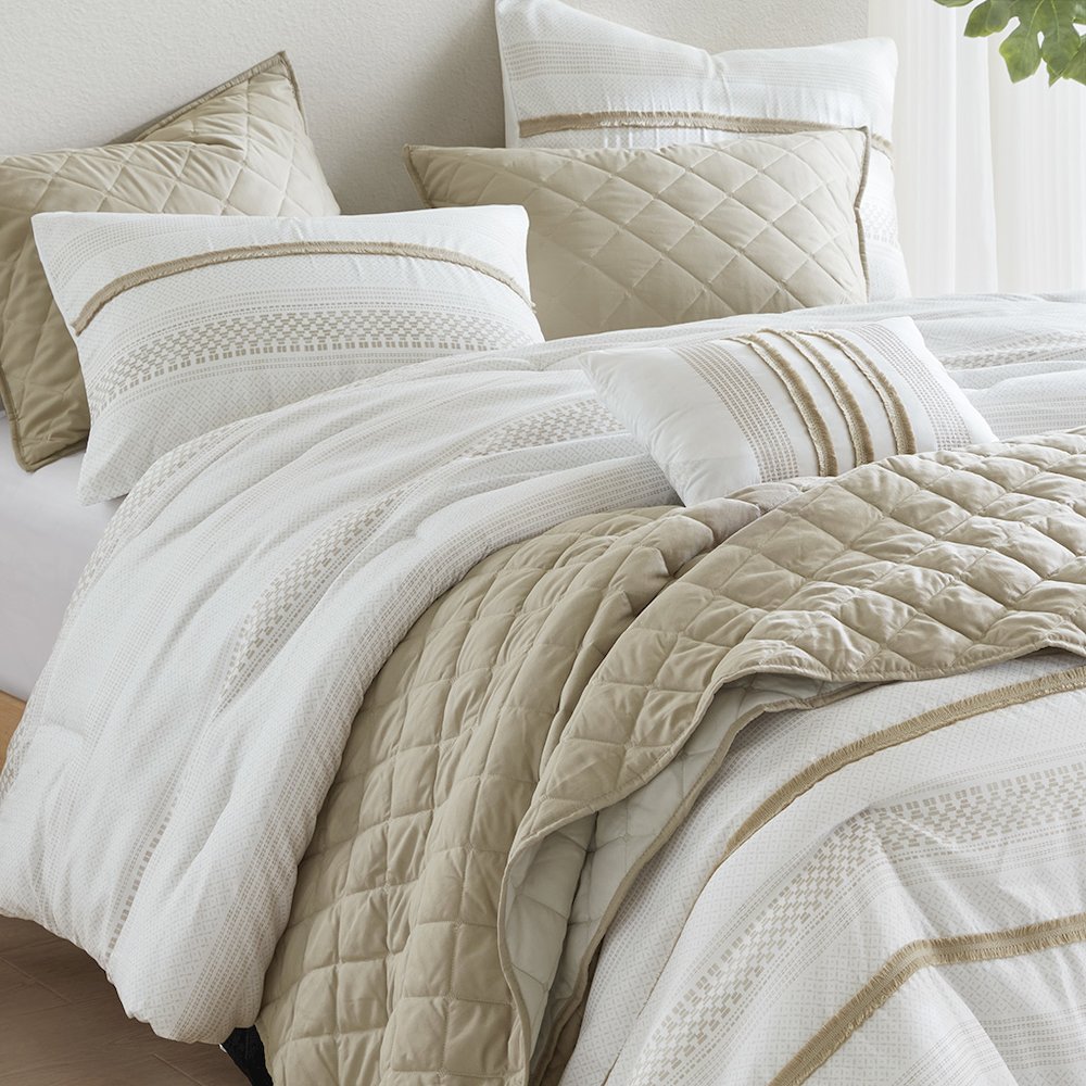 Carolina 7 Piece Stripe Comforter and Quilt Set, Taupe color. Picture 5