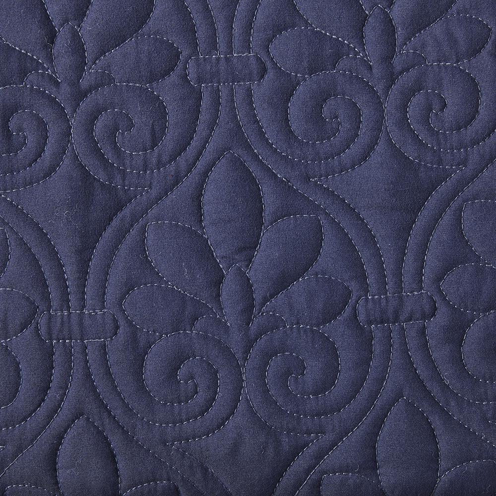 3 Piece Split Corner Pleated Quilted Bedspread. Picture 4