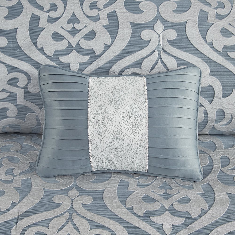 8 Piece Jacquard Comforter Set. Picture 5