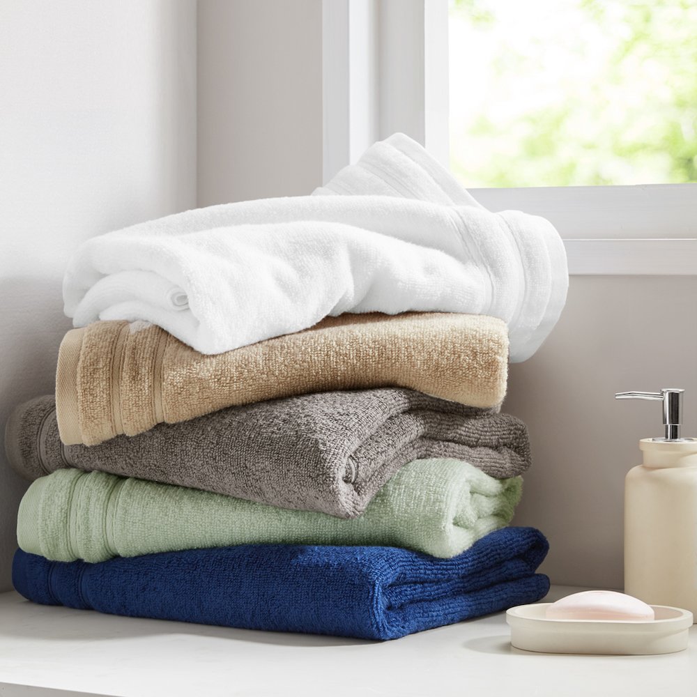 Quick Dry 100% Cotton Towel Set, Grey color. Picture 2