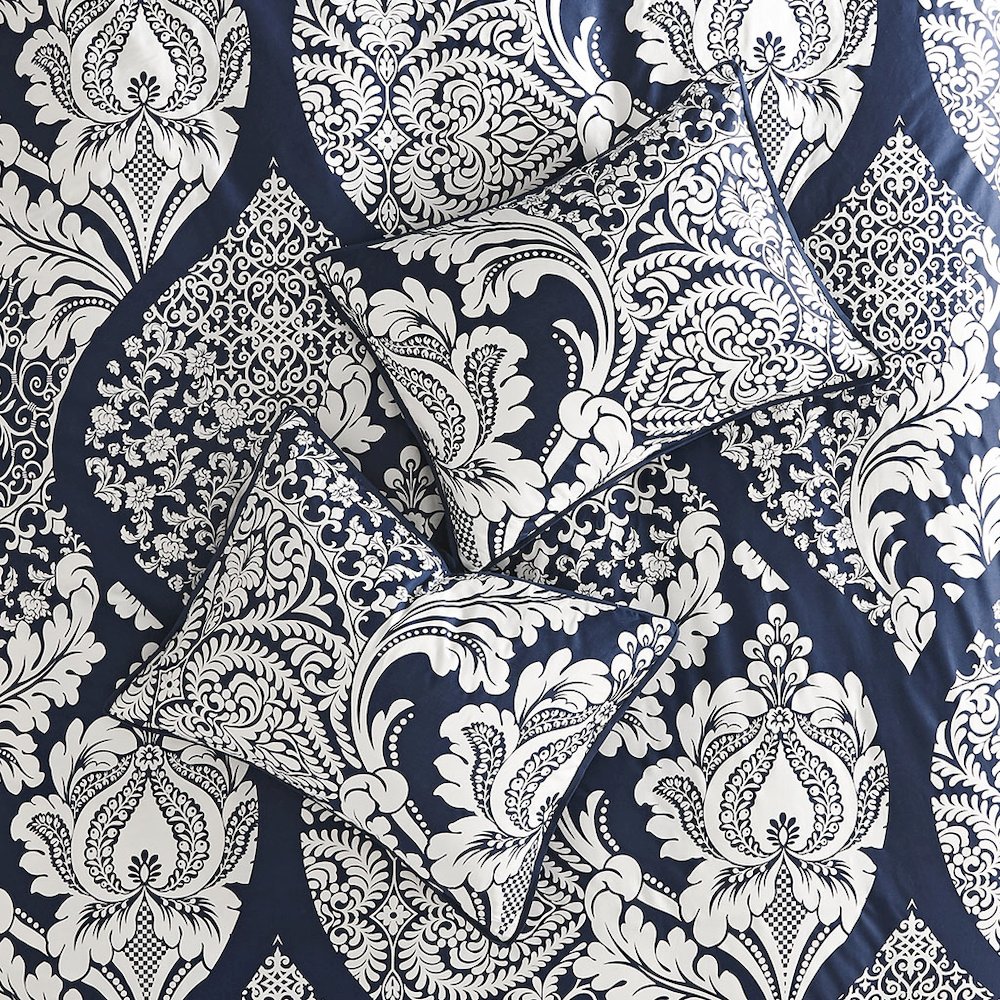 7 Piece Cotton Printed Comforter Set. Picture 5